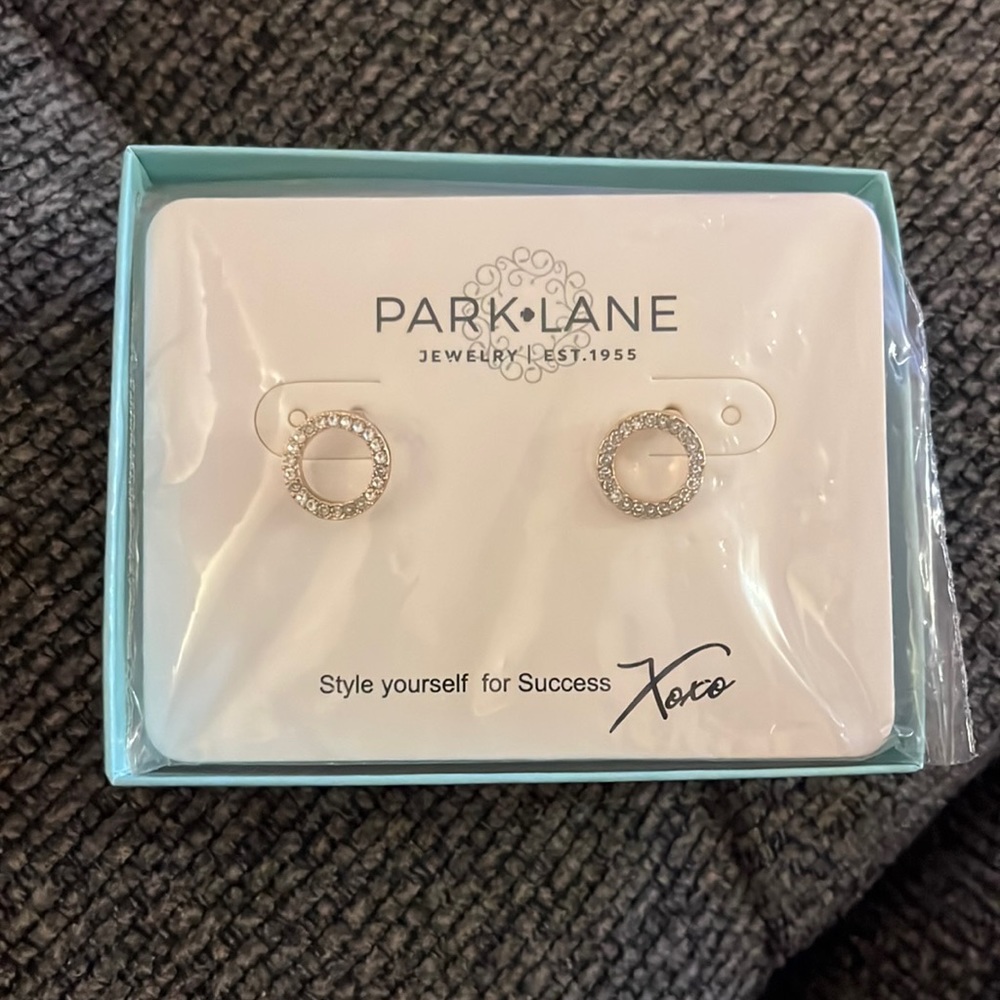 Park Lane Stud Circle Earrings